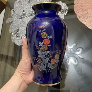 Cobalt blue porcelain vase