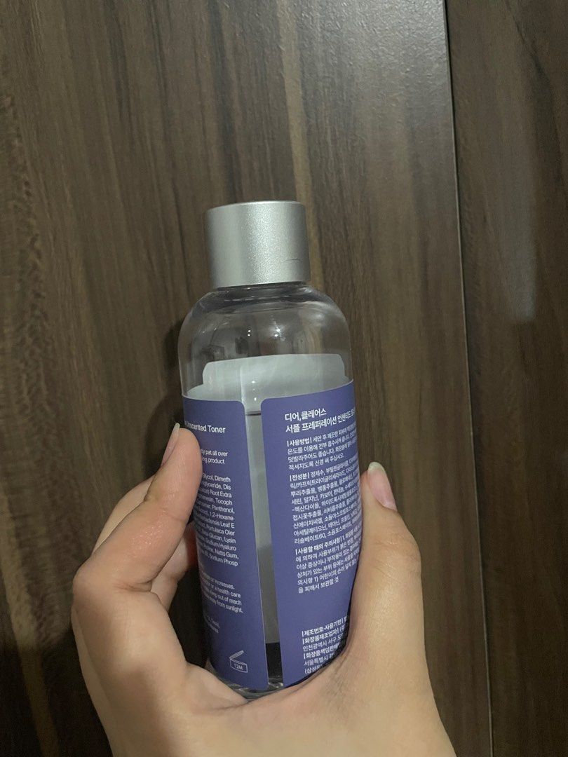 Dear Klairs Supple Preparation Unscented Toner (Category: Face Care) located in Cebu City. Submitted by nikkady (Listing ID 1298792056, Image 3). Description: About 70% full. Rfs: shifting to new brand so its no use already.