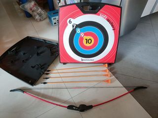 Decathlon Soft Archery set with 2 extra arrows