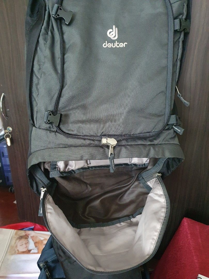 Deuter Backpack 50l with Detachable small bag