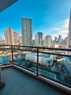 FOR RENT - 1BR W/ PARKING IN ACQUA RESIDENCES