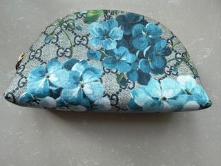 （分類：）位於 。 由 susl1111 提交（商品編號 1298874436，圖片 1）。簡介： 。