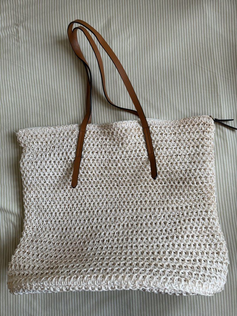 Hu0026M Beach Tote Back Large Off White Colour, 女裝, 手袋及銀包, Tote Bags - Carousell