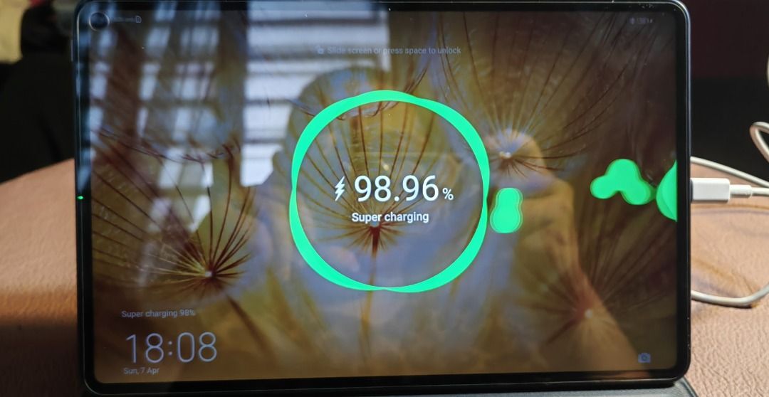 HUAWEI MATEPAD PRO (BUNDLE) (Category: Android) located in Puerto Princesa. Submitted by littlemissiqah (Listing ID 1298841862, Image 2). Description: HUAWEI MATEPAD PRO 2019 (Global Release 2020) WITH BRAND-NEW HUAWEI CHARGER CAN CONNECT TO WIFI AND WITH SIM CARD SLOT WITH BUNDLE FREEBIES WORTH PHP 13,834.00 ORIGINAL HUAWEI KEYBOARD & BOX @ Php 9,136.00 current market price. ORIGINAL HUAWEI M PENCIL IN GRAY COLOR (1ST GEN) @ 1,699.00 current mar
