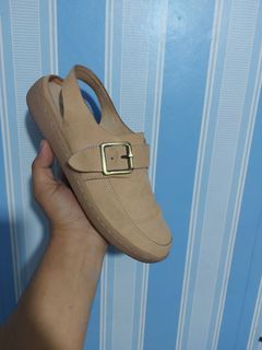Hush Puppies leather buckle/backstrap mule