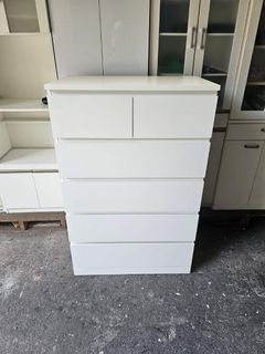 Ikea Malm Chest of Drawers / Dresser
