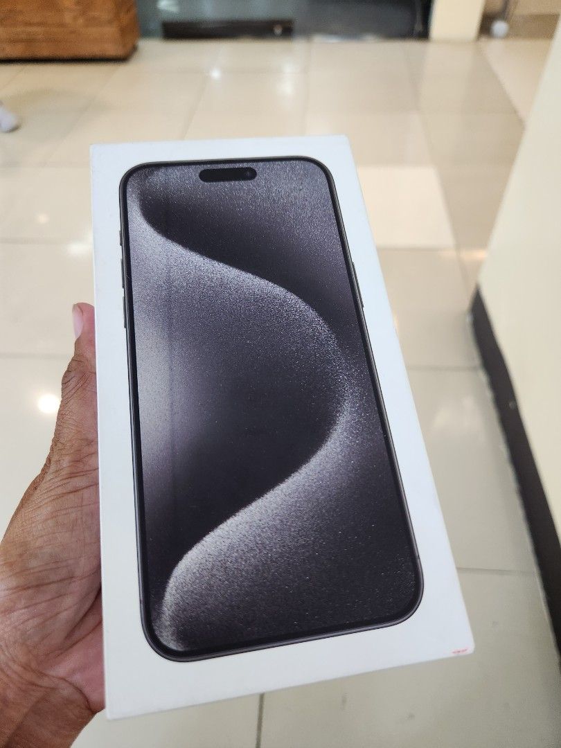Iphone 15 Pro Max 256gb Black Titanium (Category: iPhone 15 Series) located in San Juan City. Submitted by tanexsulla42 (Listing ID 1298865132, Image 2). Description: We accept trade in Credit card / Home Credit Shipping Meet ups / Delivery Fb page: Ashley & Lyn.