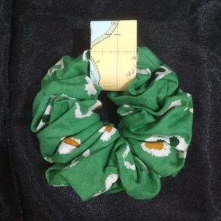 (Kategori: ) berada di . Dikirim oleh Thrifted_Treasure (ID iklan 1298888374, Gambar 1). Deskripsi: .