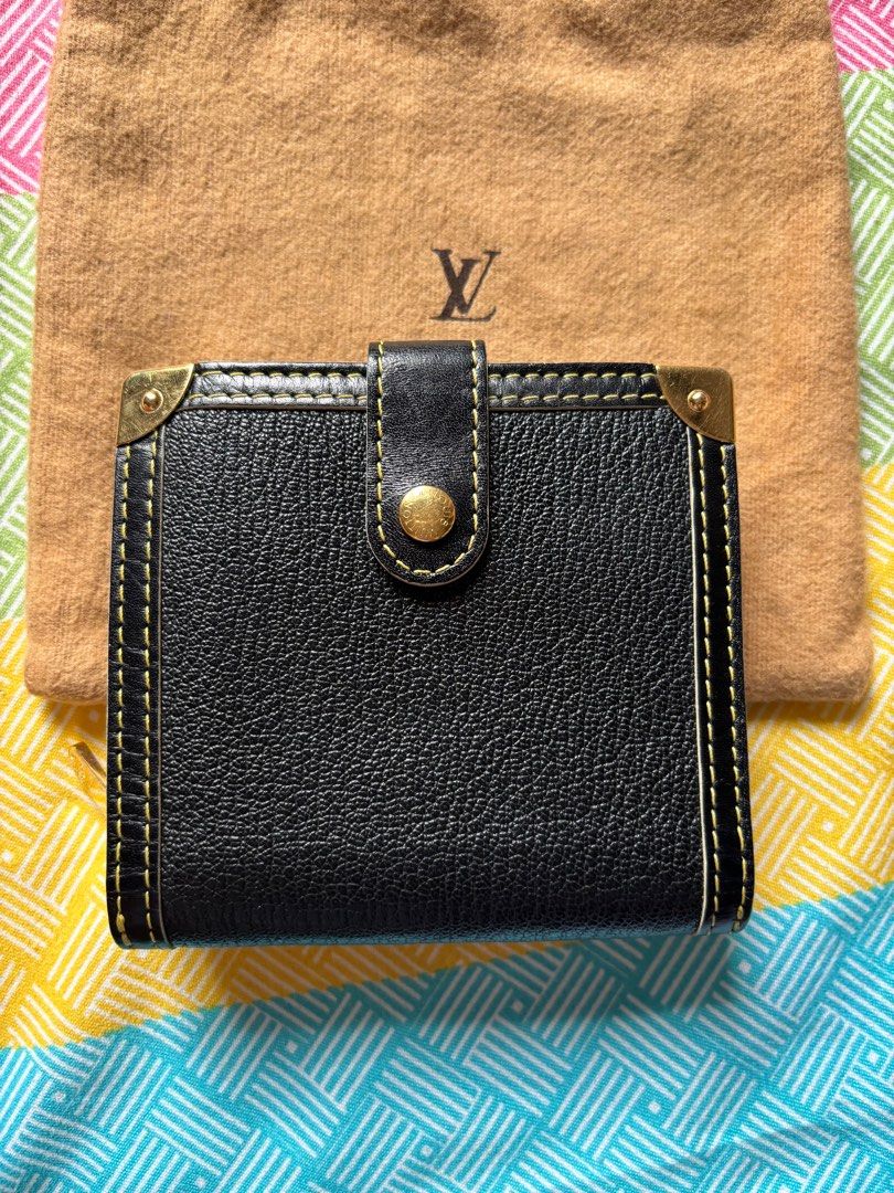 LV Suhali Leather compact wallet (Category: Luxury Bags & Wallets) located in Cavite. Submitted by mojacky (Listing ID 1298865500, Image 1). Description: .