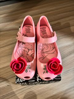 (Category: ) located in . Submitted by thomascloset (Listing ID 1298857728, Image 1). Description: .