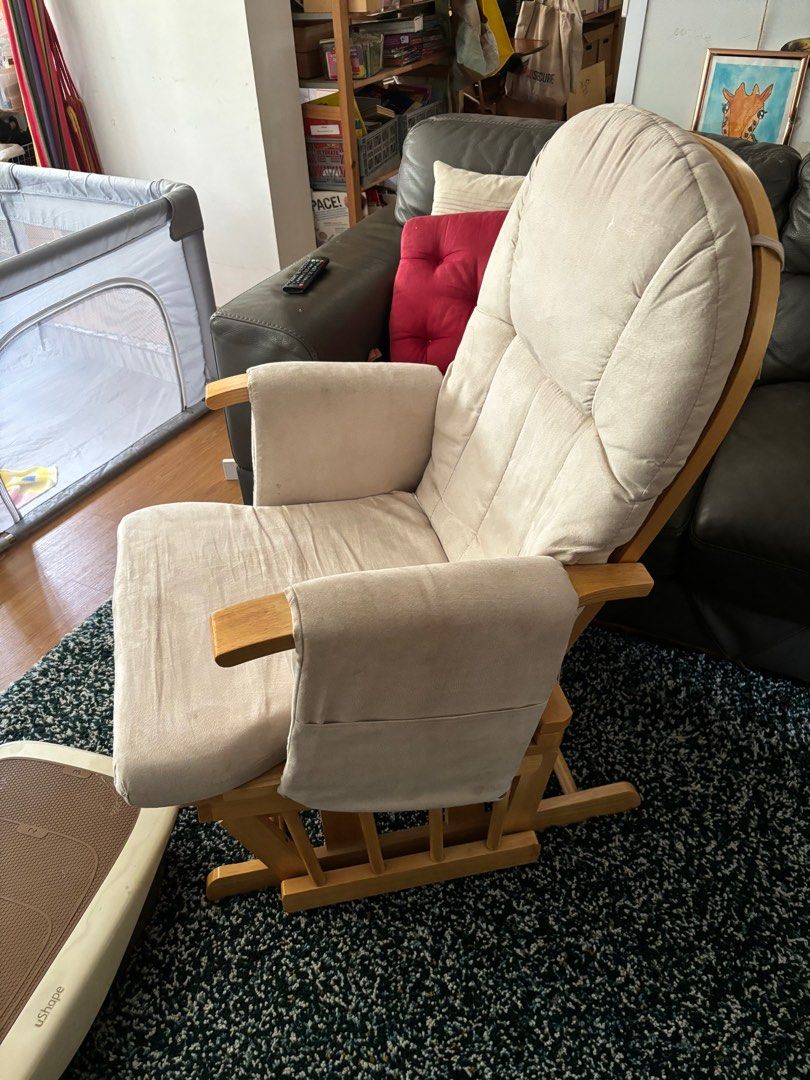 Nature beige breastfeeding cheapest glider