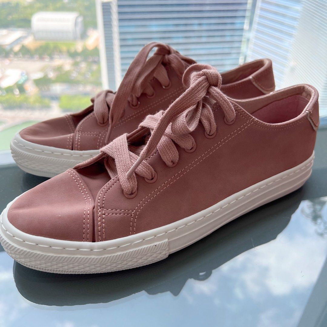 Next UK blush sneakers lace up shoes. Available in size 37 and 38. Like brand new bought and never worn