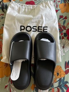 Posee cat claw slippers