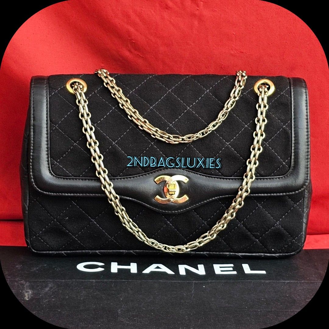 Vintage chanel classic double flap bag deals