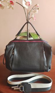 R.Avenue New York Leather Duffle Handbag/2way Bag