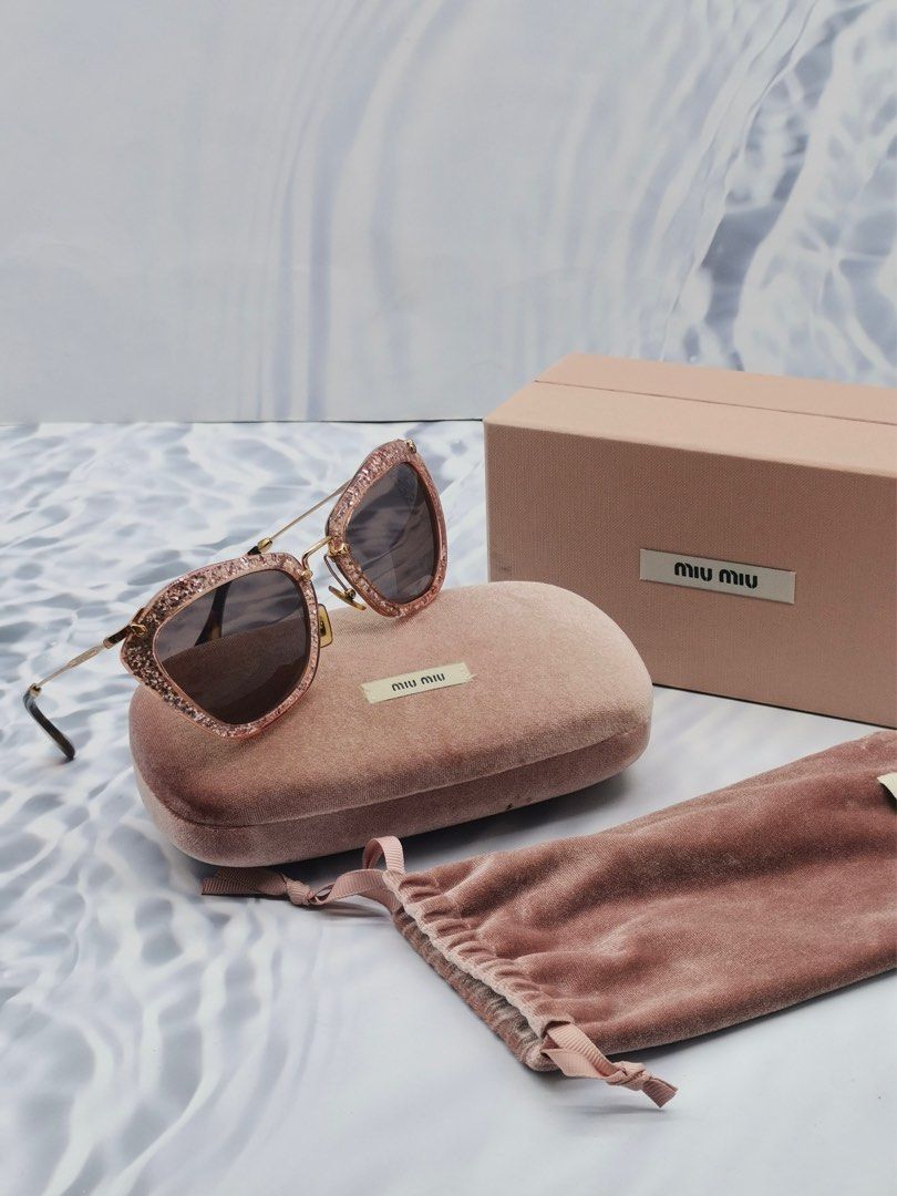 RAYA SALE MIU MIU GOLD PINK SMU 10N GLITTER EFFECT CATEYE SUNGLASSES FULL SET Luxury Accessories on Carousell