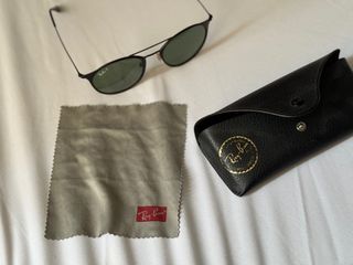 Rayban Sunglasses Black with Leather Case