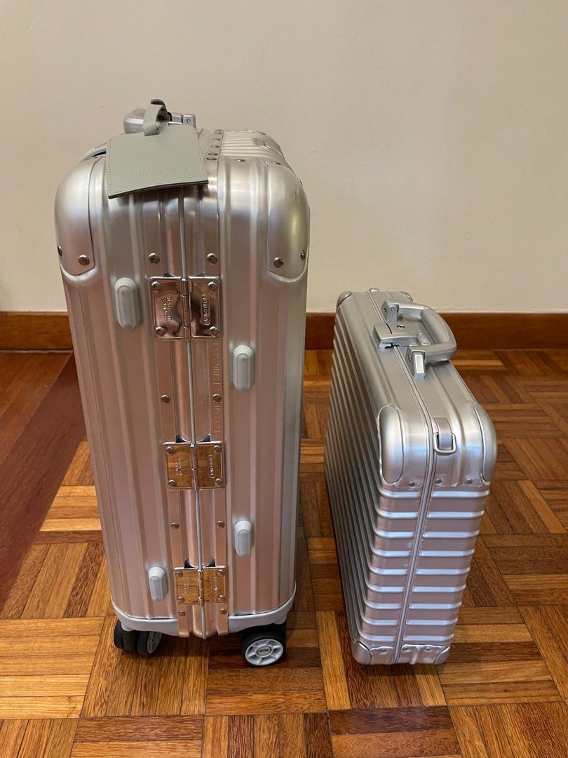 新品未開封】RIMOWA ATTACHE NOTEBOOK みっともなかっ S 