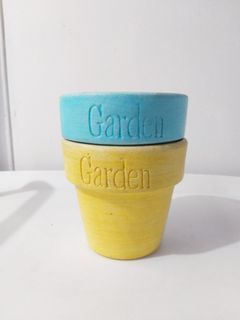 Set of 2 small Garden pots