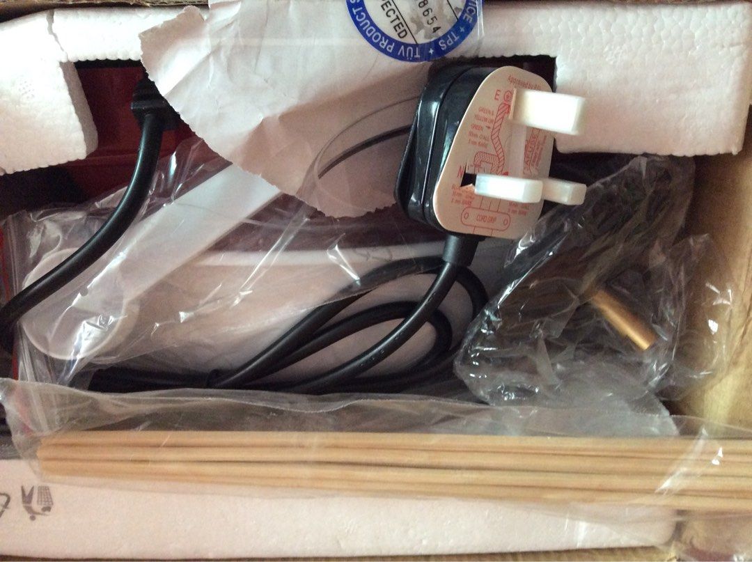 Silver Crest Kitchen Tools Candy Floss Machine (Category: Cookware & Accessories) located in Quezon City. Submitted by marky1969 (Listing ID 1298846529, Image 3). Description: NEGOTIABLE!!! For Sale Only... Padala lang... No need for it... Opened only to check if complete... 220 Volts.. BOX not in very good shape but the item itself is brandnew... Pick up lang dito sa house along T sora QC or shipping... Thks..