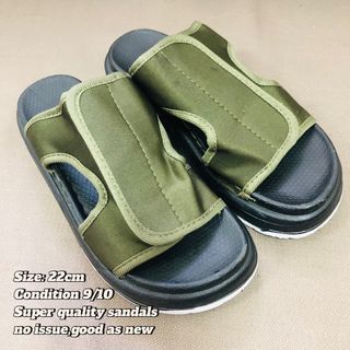 Slide slippers /Sandals