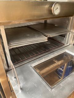 Sterling 4-tray oven (nego)