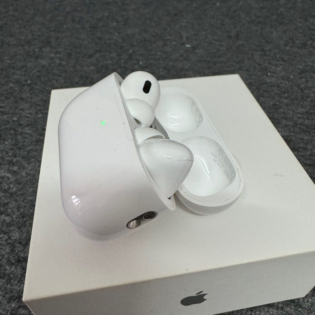 Used airpods 2nd gen on sale