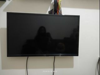 Used TV good as new