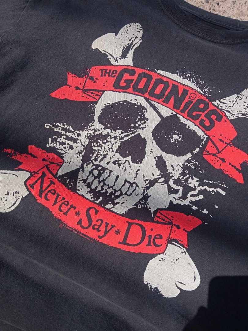 Vintage The Goonies (Category: Tshirts & Polo Shirts ) located in Manila. Submitted by redenlootingcornerzz (Listing ID 1298948377, Image 2). Description: Vintage The Goonies never say die movie tee (ripple junction) L-XL 9/10 CONDITION NO ISSUE SLIGHTLY FADE NEGOTIABLE.