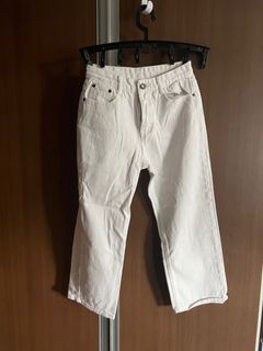 White denim pants jeans