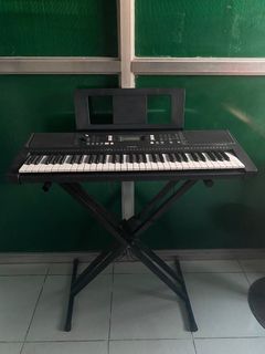 Yamaha PSR E363 Piano