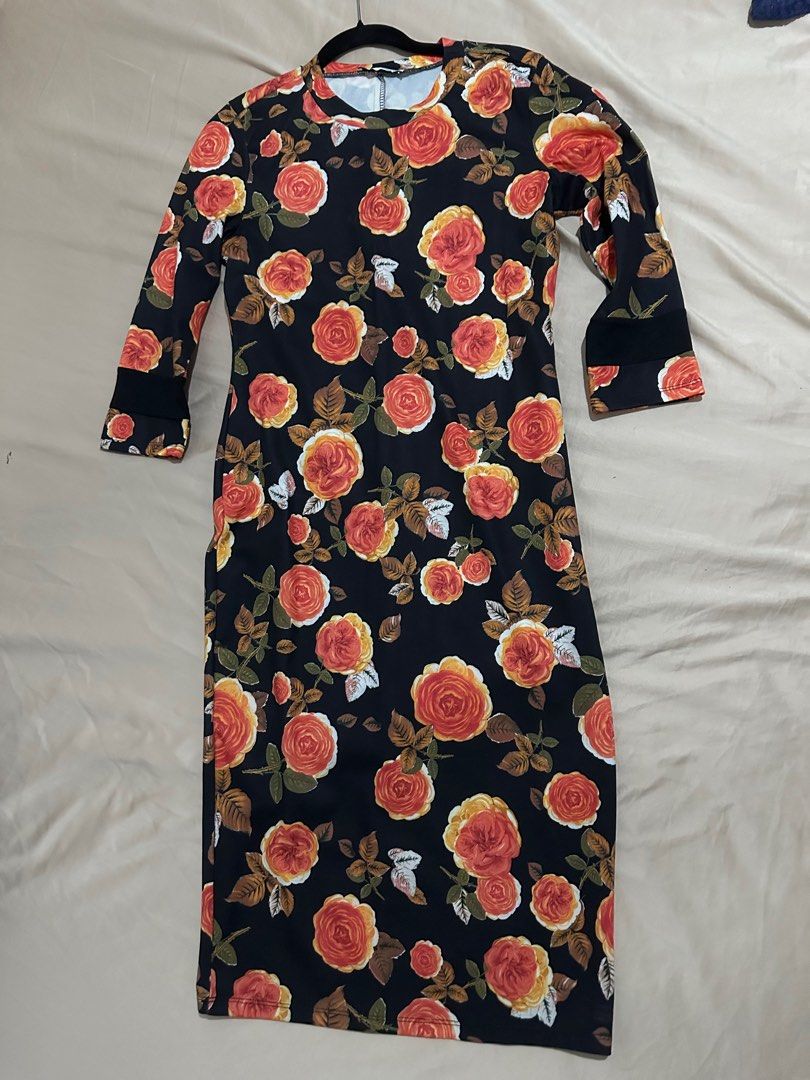 Zara floral dress (Category: Dresses) located in Pasig City. Submitted by mrillers (Listing ID 1298862683, Image 1). Description: Store purchased, used twice . No flaws, like new!.