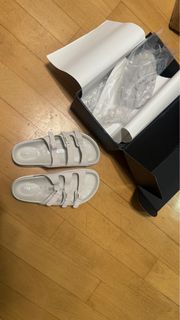 （分類：）位於 。 由 vwwwve 提交（商品編號 1299074636，圖片 1）。簡介： 。
