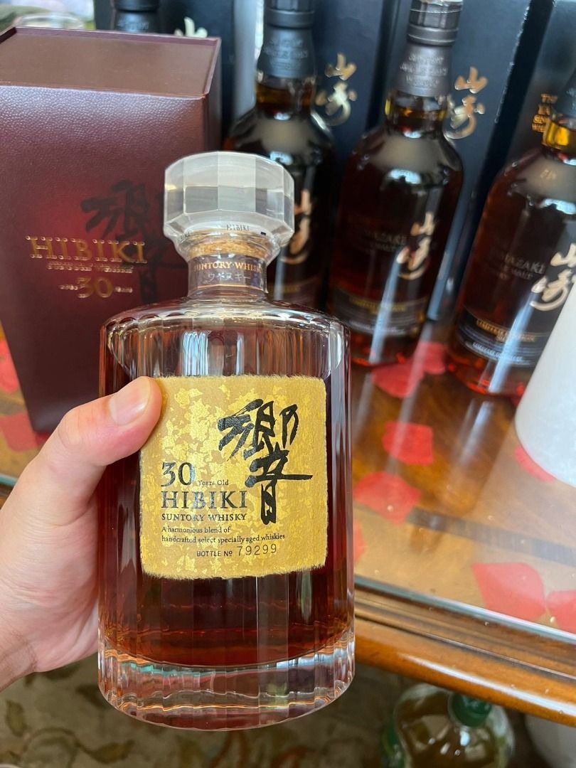 回收響HIBIKI whisky 響30年響17年金花響鳳凰白鳳武藏野富士風雲圖九谷 