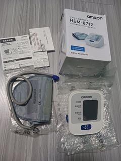 Affordable brandnew OMRON digital  blood pressure monitor 😍
