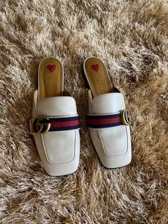 AUTHENTIC GUCCI MULES SIZE 36
