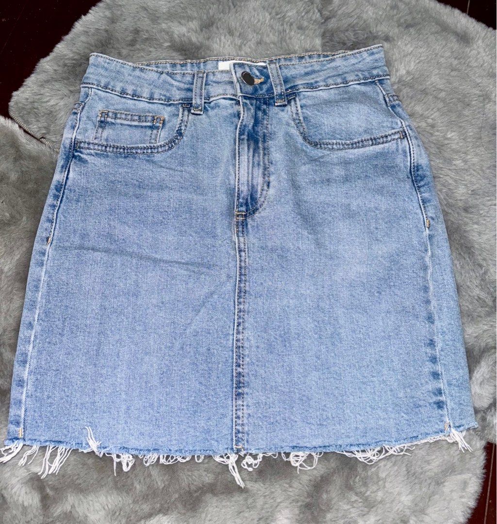 Cotton On Fitted Light Denim Pencil Skirt 24 25 Women s Fashion Bottoms Skirts on Carousell