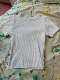 (Category: ) located in . Submitted by clothes_ys (Listing ID 1299089156, Image 1). Description: .