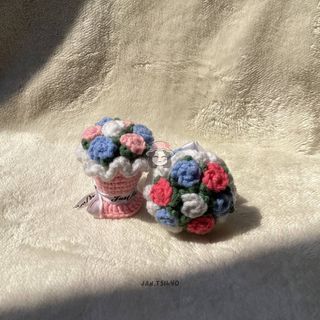 crochet mini bouquet
