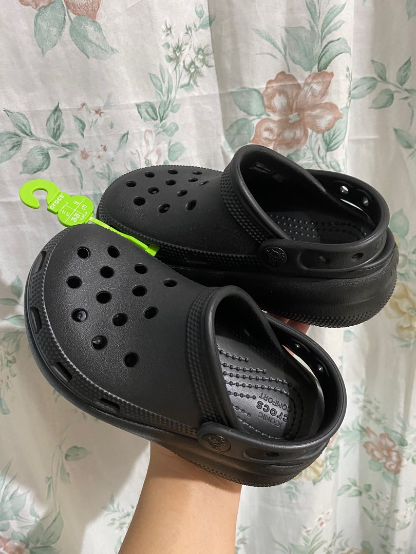 Crocs Cutie, Babies & Kids, Babies & Kids Fashion on Carousell