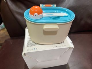 Cute Formula Container with Scooper