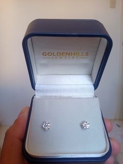 Diamond earrings Goldenhills jewelry 1 .39 carat 14k white gold