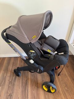 Doona Car Seat & Stroller Travel System 2 in 1 Combo