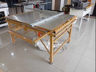 FOLDABLE TABLE SAW