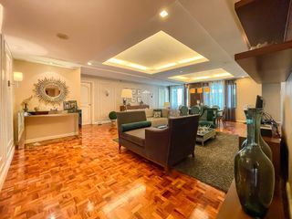 FOR SALE: 2BR Corner Unit Fully Furnished Renaissance 3000 Condominium in Pasig