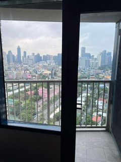 For Sale: 2BR Flat in One Rockwell West Tower, Makati, P25M