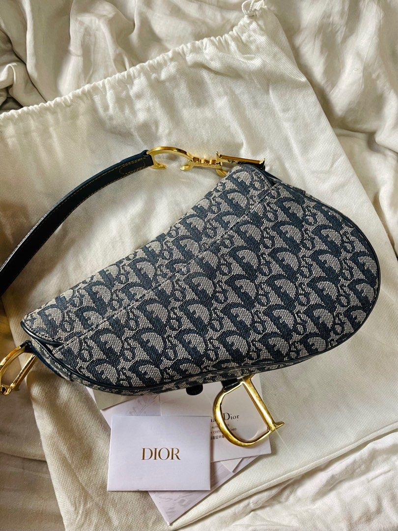 Full Set! Vintage Christian Dior Saddle Bag (Category: Luxury Bags & Wallets) located in Mandaluyong City. Submitted by theyuhh (Listing ID 1299009352, Image 2). Description: Selling my Christian Dior Saddle Bag from the John Galliano era! I’m super partial towards this vintage version over the new one for many reasons! Top of mind would probably be because John Galliano was the original designer who created the iconic saddle bag! Makes me super 