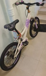 (Category: ) located in . Submitted by jessiy18 (Listing ID 1299069193, Image 1). Description: .