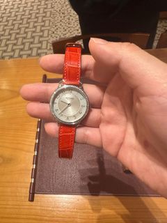 （分類：）位於 。 由 janghermes 提交（商品編號 1298961769，圖片 1）。簡介： 。