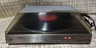 Hitachi Lo-D HT-L33 Vinyl Player (Japan)